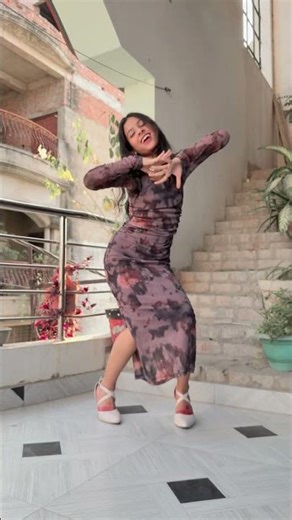 Jennie Dracula Remix Dance Short – Quick Step Breakdown!