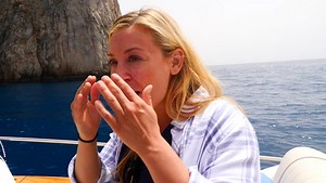 194 reactions · 16 shares | SURPRISE WEDDING! Bride's Amazing Reaction  Kelly had no idea that I was going to propose and we were going to get married the same day! I hope you enjoy watching this video as much as we enjoyed the wedding. Full video here: https://youtu.be/VRGAOw0WYWk | Rocky Kanaka | Facebook