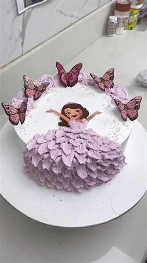 Beautiful Barbie doll cake decorating ideas #barbiedoll #princesscake #viral #trending #video