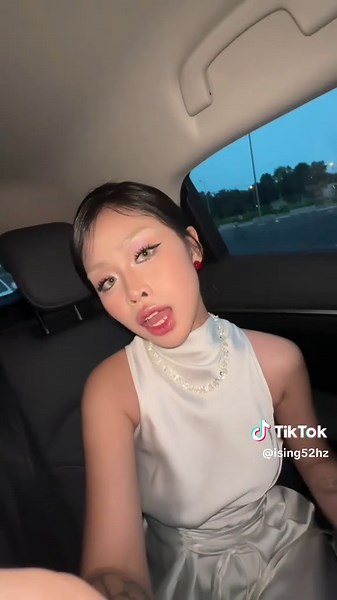 Khám Phá Âm Thanh 52hz Qua Nốt Nhạc