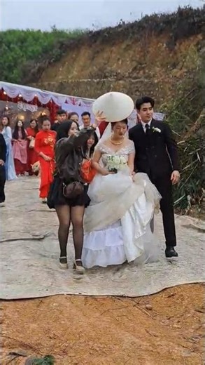 The bride got into the car.