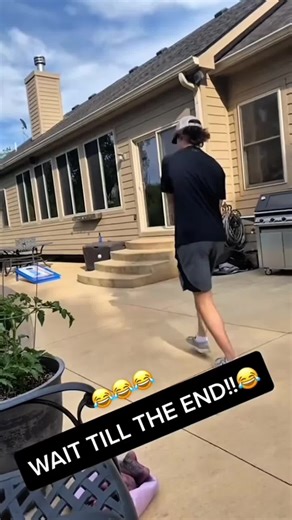 Funniest golf moments 🤣#scareprank #golf #golftiktok #funnyvideo #prank