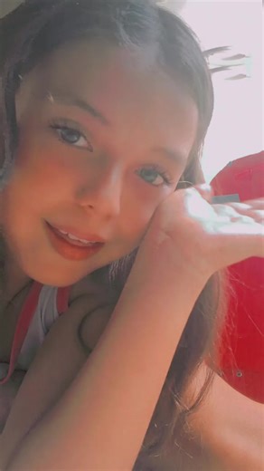 Os vídeos de emanuelly (@manuzinha4452) com som original - emanuelly