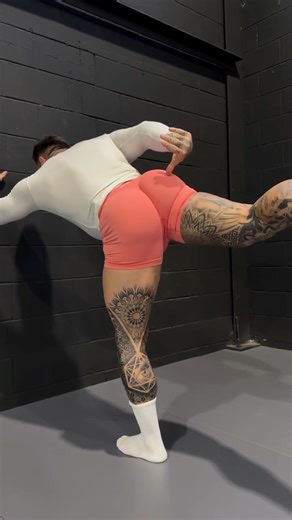 Michael “NUNZI” Nunziata on Instagram: "Watch & Learn How to Build the Perfect Glutes!"