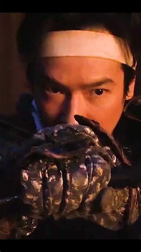 左衛門佐、小田原城に潜入するも刺客に襲われる！佐助が間一髪で駆けつける