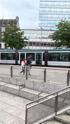 Nottingham 🏴󠁧󠁢󠁥󠁮󠁧󠁿 City Tram 🚊 | One Shot - unedited