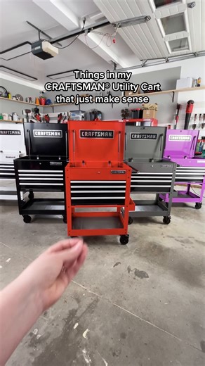 Utility carts with all these features, that come in all these colors? That makes sense. #CRAFTSMAN #CRAFTSMANTools #DIY #BuildOn Shop here: http://ms.spr.ly/6180sNjjo | Craftsman