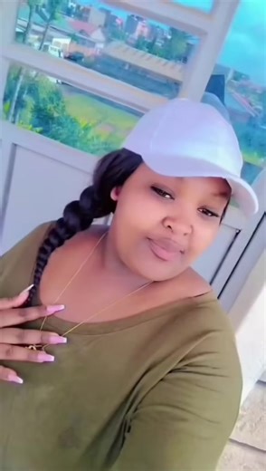 doc shii (@docshii2)’s videos with a thousand years - Christina Perri