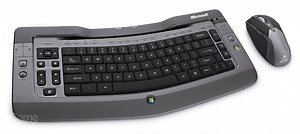 Microsoft Wireless Entertainment Desktop 7000
