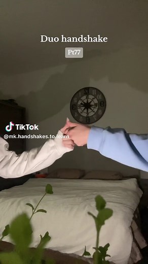 Unique Duo Handshake Tutorial