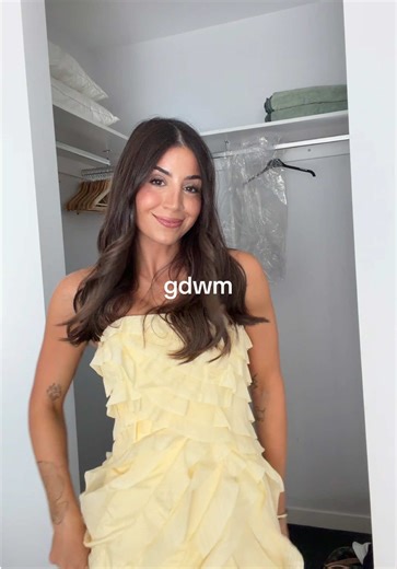 Getting Ready for a Wedding: Outfit and Accessories