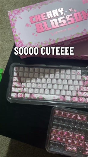 ASMR unboxing Minecraft cherry blossom keycaps 🌸