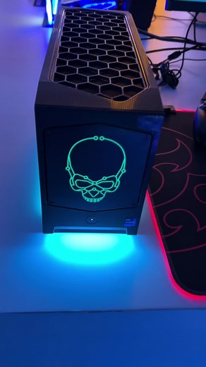 Computadora Mini PC Intel NUC para Gaming