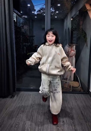 Nhảy Trend TikTok Mới Nhất 2023