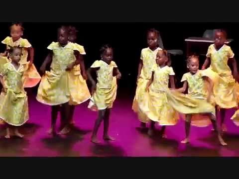 spectacle danse gwo ka ,theme Robert Loyson , Moule , Guadeloupe