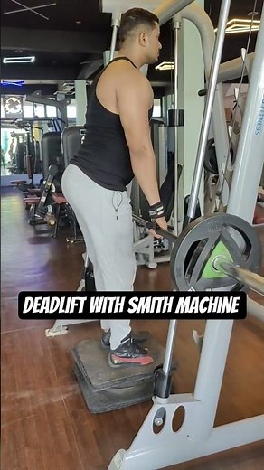 deadlift exercise| deadlift with Smith machine|how to do deadlift #shorts #gym #fitness #deadlift
