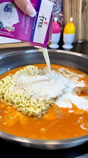 On cuisine le Buldak Carbonara