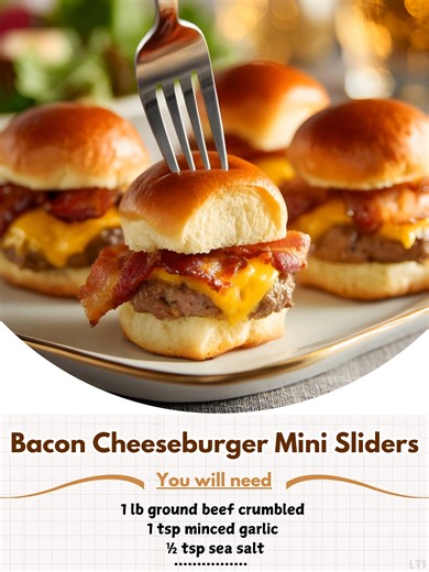 Bacon 🍀 Cheeseburger Mini Sliders 🥓🍔🧀😋✨ Mini sliders packed with beef, bacon, cheese, and savory glaze. Perfect for sharing at parties! Ingredients: Meat Mixture: 1 pound ground beef, crumbled 🐒 | Grandma's Healthy & Tasty Recipes