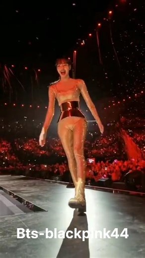 BTS To Blackpink reactions 🥰🎀 #lisa #jungkook #trending #viralshorts #bts #blqckpink 🎀🥰..41.;gh