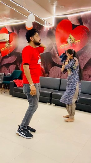 Kis kis ko ase dance krna pasand h 🙈 | Komal Verma