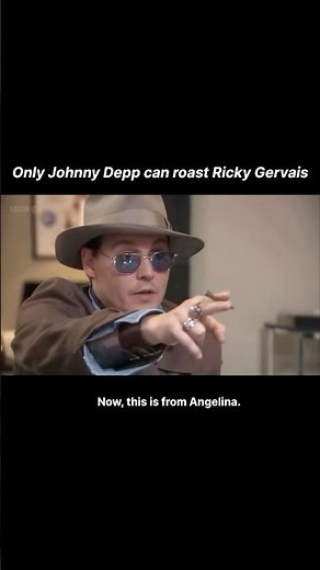 Johnny Depp roasts Ricky Gervais 😱 Fun fact: Ricky wrote these jokes — which makes it even funnier.