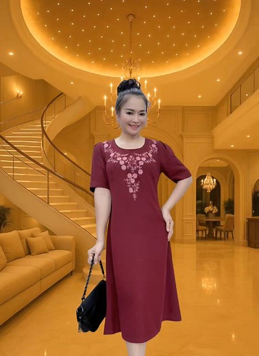 🌸 Đầm trung niên màu đỏ đô – sang trọng, nổi bật và thanh lịch ✨ Họa tiết thêu tinh tế trước ngực, tay ngắn dễ mặc – cực kỳ tôn dáng 🌟 Phù hợp cho các chị đi tiệc, dạo phố hay gặp mặt bạn bè 💃 🔖 Giá: 𝟭𝟵𝟵𝐊 🔖 Phương Fashion – Thời trang trung niên giá tốt. 📞 0909.724.699 🏠 327/5 Quang Trung, P.10, Gò Vấp, TPHCM #phuongfashion #thoitrangtrungnien #mienphiship | Phương Fashion - Đầm Đẹp Trung Niên