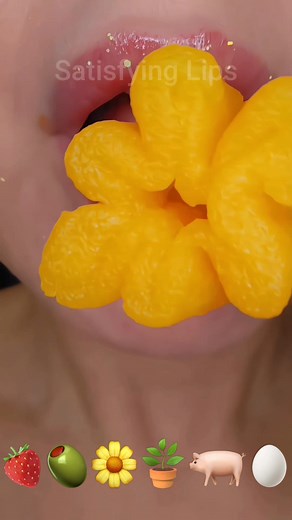 ASMR Satisfying Eating Sounds #oddlysatisfying #asmr #satisfyinglips | Satisfying Lips