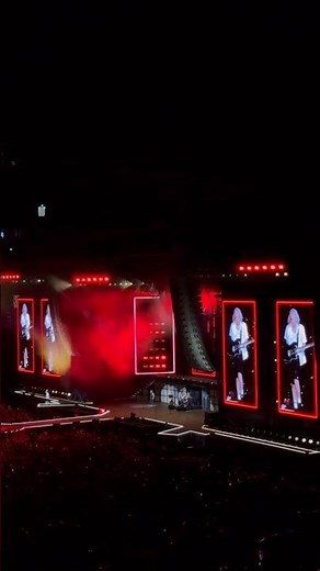 AC/DC turned Sydney into pure rock mayhem under the stadium lights ⚡ #ACDC #Sydney