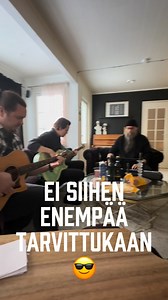 Huumoria perjantaihin 😎🤭 #tulikaste #anttirailiotulikaste #tanssiorkesteri #tanssilavatkutsuu #soitamilläsoitatkunhansoitat | Antti Railio & Tulikaste