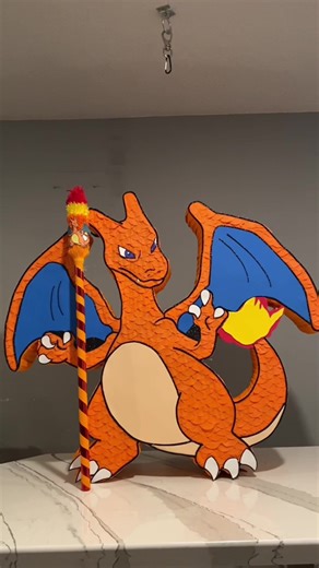 Charizard piñata #funmex #piñata #piñataspersonalizadas #charizardpiñata #charizard