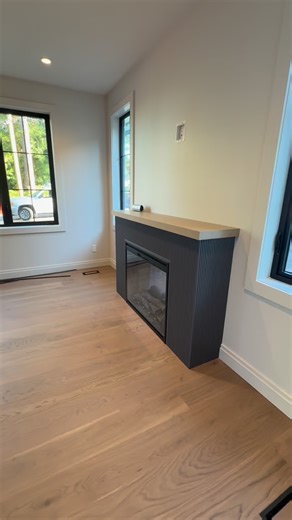 If you’re building a home, here’s one piece of advice most people overlook: Plan your furniture layout early. It sounds simple, but it’s one of the decisions that quietly shapes the entire feel of a luxury home. Before you finalize a floor plan, ask yourself: • Where will your sofa go? • Is there space for the dining table you actually want—not the one the plan forces? • Are the sightlines balanced when you walk into the room? • Will your bedroom layout feel calm or crowded? • Do you have natura