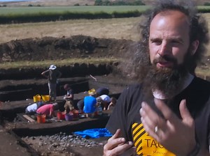 2K views · 64 reactions | Prof Alice Robert : Archaeologists Uncover A Perfectly Preserved 13-Acre Roman Villa - Unearthed History - Archaeology Documentaries | Car Lovers 60s | Facebook