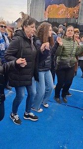 Невена и Калина: Бяла роза :) Празник на сланината и греяната ракия, Априлци | Nedqlka Rangelova
