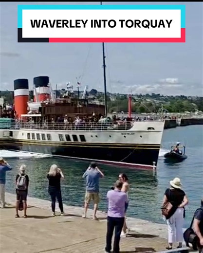 Join me as I bring the seagoing paddlesteamer, Waverley, into Torquay. Always a pleasure to be onboard and what a cracking day for it! Have you had a trip on her? #waverley #torquay #devon #englishriviera #marinepilot