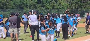 We are the championsssss U6 big boys tournament walk off hit di nos papitooo | Eldrick Dijkhoff