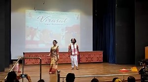 38K views · 894 reactions | Dekha Ek Khwaab' जैसे romantic song पर ये Bihu Dance आपका भी मन मोह लेगा। 殺 #Saregama #SaregamaMusic #Retro #RetroSongs #DekhaEkKhwaab #SongofSilsila #KishoreLataJisSong #BihuDance #TraditionalDance #IndianDance | Saregama | Facebook