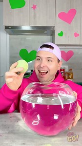 Find the Eye in the Bath Bomb! 👁️ | 123 GO