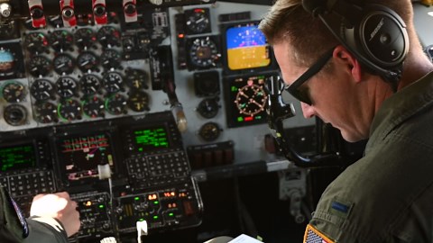 Vliegploeg maakt KC-135 klaar voor oefening Global Thunder