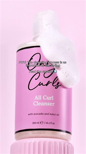 Curly Hair Products || Cleanser || Hydrated Curls
