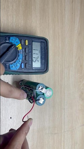 Tutorials and How-To: 3s-12v battery block (cell 18650)#howto #craft #diy