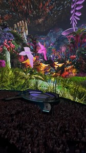 992K views · 36K reactions | Enjoy a 혓혢혳혨혦혳 혛혩혢혯 혓혪혧혦 VIP suite experience with Backstreet Boys at Sphere, featuring best-in-house box seats and an unforgettable view. Learn more about Sphere's premium amenities: https://bit.ly/SphereBSBSuitesFB | Sphere | Facebook