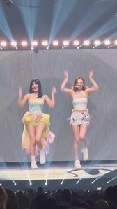 Momo and Nayeon dancing to Pop dance break is so iconic ♥️🤯 #모모 | TWICE Momo Hirai Updates