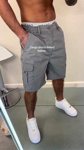 Stylish Cargo Shorts for Summer Fashion