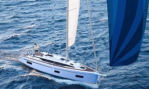 Bavaria Yachts C38
