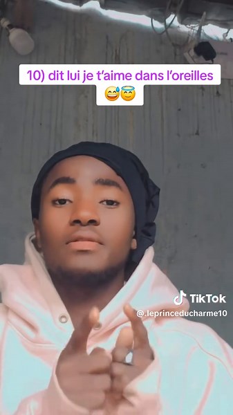 comment embrasser un homme