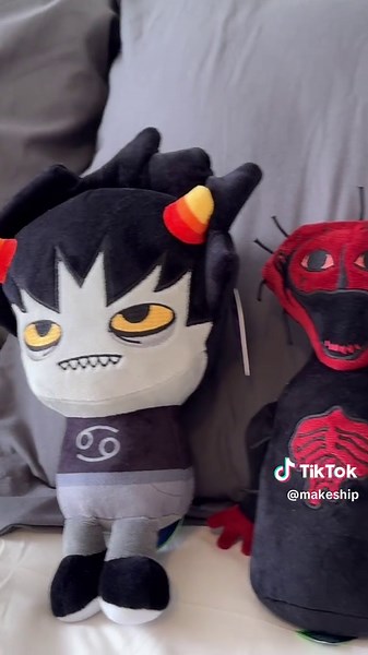 Gub's Halloween Beatdown Featuring Larry the Plushie