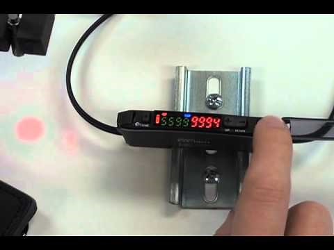 4. E3X-HD Fiber-optic Amplifier - Defining Light-On & Dark-On