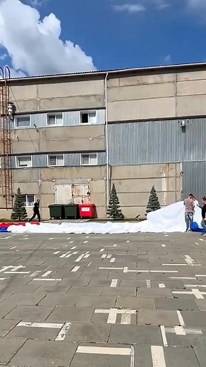 1.3K views | #uniquecomedy #originalhumor #differentlaughs #freshcomedy #offbeatjokes #quirkycomedy #unconventionalhumor #newcomedy #standupunique #improvunique #comedygold #hilarious #funny #humor #laughoutloud #comedyshow #wit #giggles #chuckles #mustseecomedy | Conley | Facebook