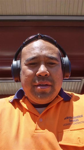 5.4K views · 409 reactions | Luké 18:14 TMB [14] Tala atu, na‘e ‘alu atu ‘a e toko taha ko ia ki hono ‘api, kuo ne ma‘u ha tonuhia na‘e lahi ‘i he tonuhia ‘a e tangata ‘e taha: he ko ia ‘oku ne hākeaki‘i ia, ‘e fakavaivai‘i; pea ko ia ‘oku ne fakavaivai‘i ia, ‘e hākeaki‘i. | Simon Moala | Facebook