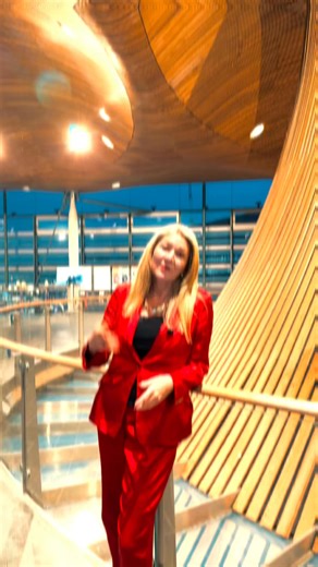 It’s time to put Welsh families first 🏴󠁧󠁢󠁷󠁬󠁳󠁿 #Cymru #Wales Reform UK Wales Reform UK #immigration | Laura Anne Jones MS